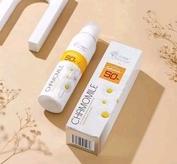 CHAMOMILE Whitening Spray Sunscreen with SPF 50+