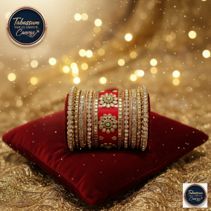 Rajasthani Tradition and Elegance: Exclusive Bridal Kundan Bangle Set
