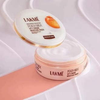 Lakme Skin Perfect Collection Peach Milk Vitamin E Cream Moisturiser 50g