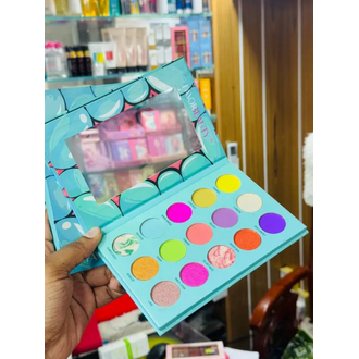 Favor Beauty Eye-Shadow Pallet