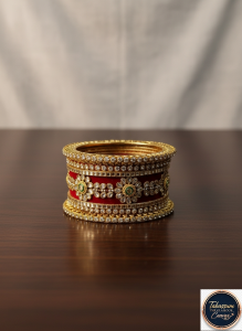 Rajasthani Tradition and Elegance: Exclusive Bridal Kundan Bangle Set